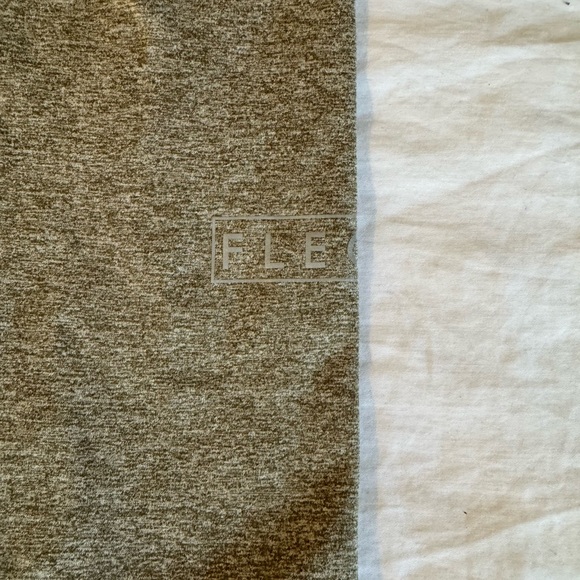 El Toro 25” Fleo Leggings in Stone Grey - Picture 3 of 4